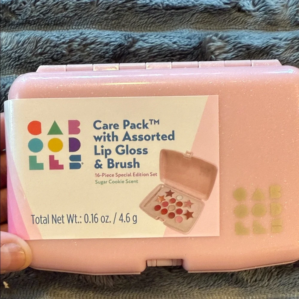 Caboodles Pink Lip Gloss Care Set - Picture 1 of 2